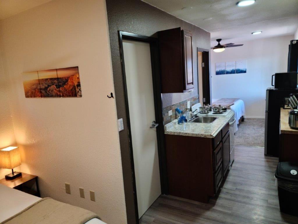 069B Comfortable Suite With Kitchenette And King Bed Near South Rim Sleeps 4 Valle Exterior foto